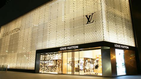 where to buy louis vuitton in japan